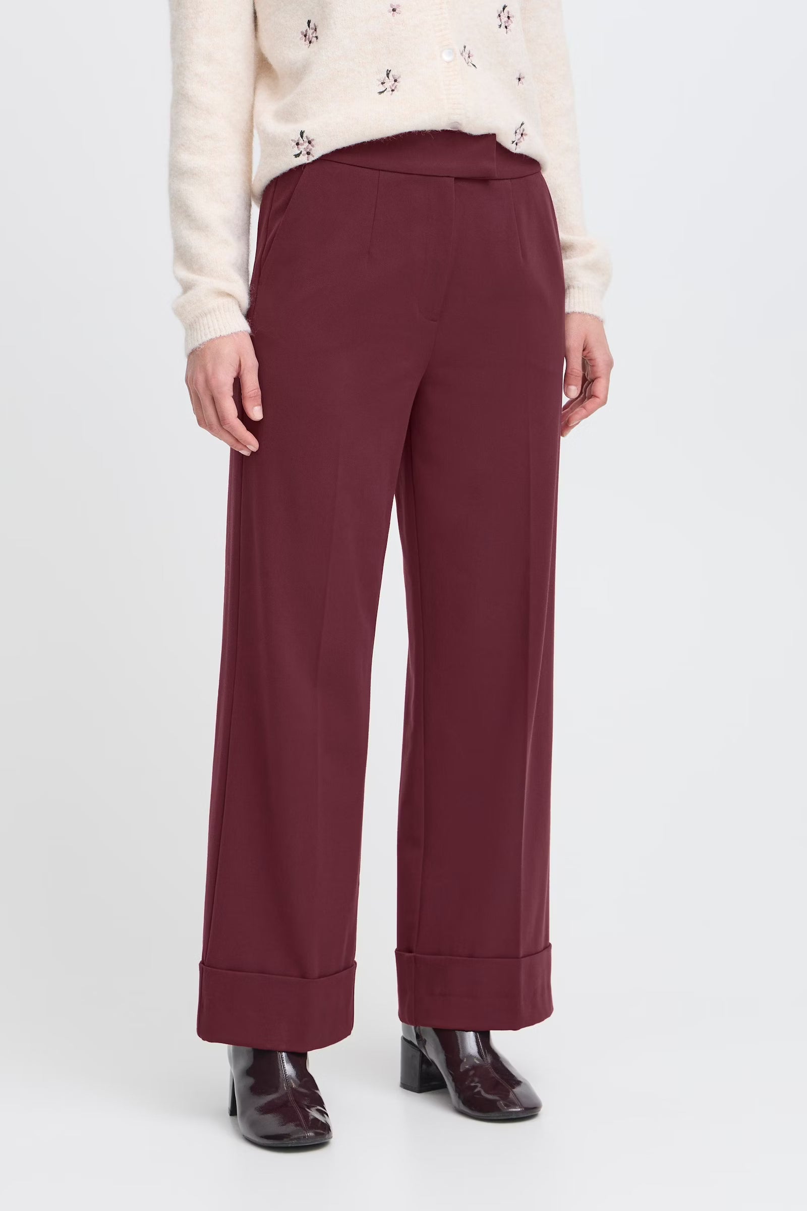 B.Young – Pantalone Ellan