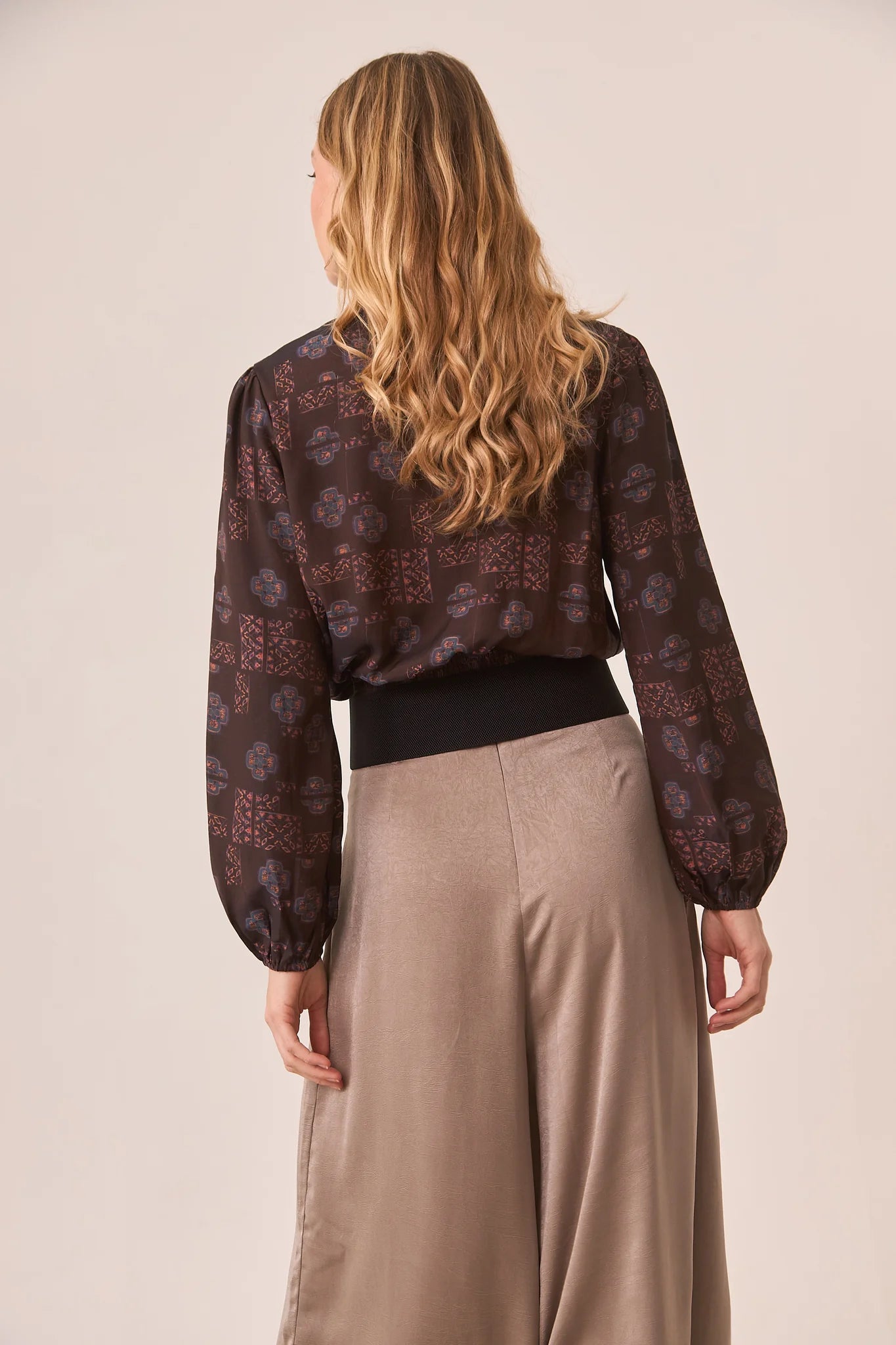 Nekane – Blusa Maleque
