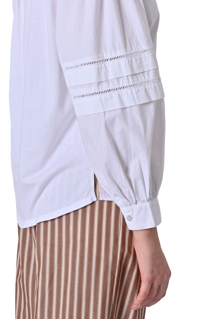 Blusa Navarra ricamata di Yerse