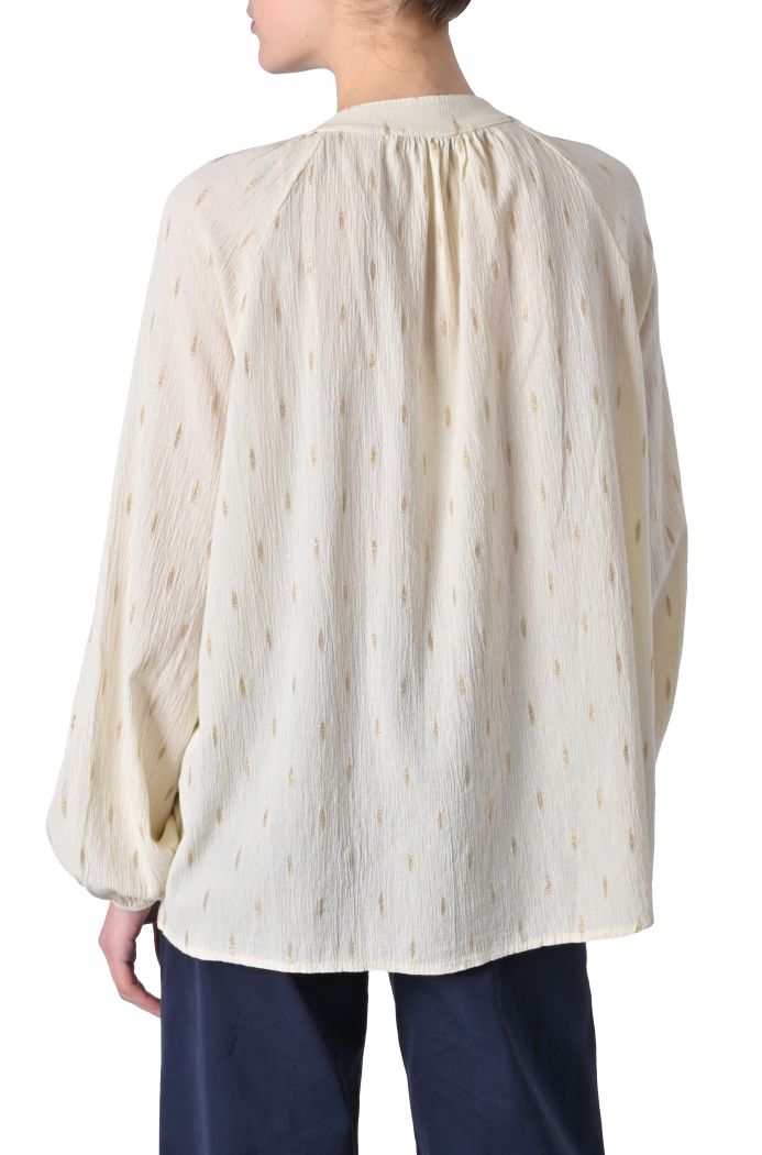 Camicia over Maine coreana di Intuition