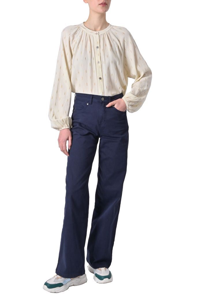 Camicia over Maine coreana di Intuition