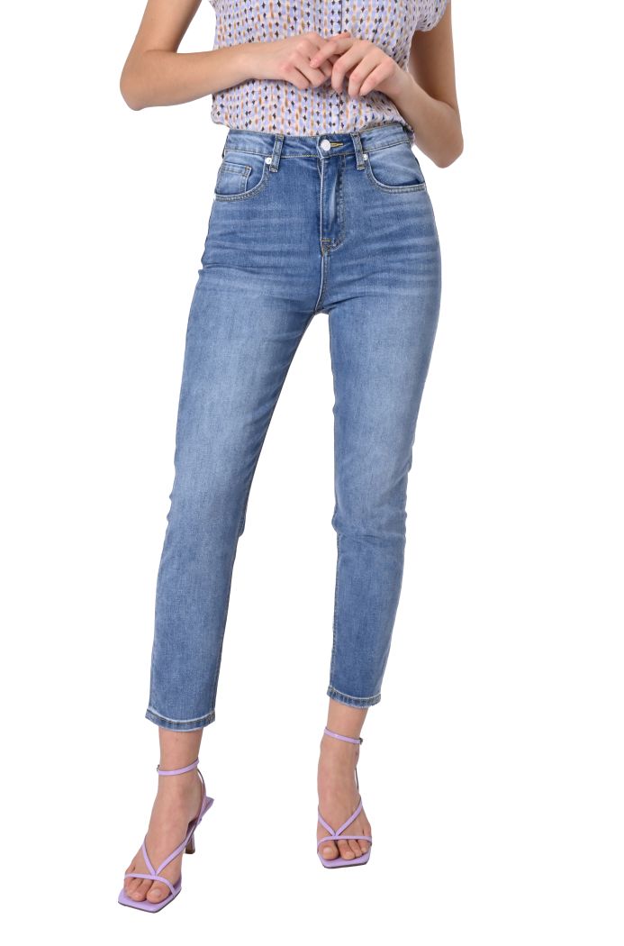 Jeans mom Zoe lavaggio chiaro di White Wise