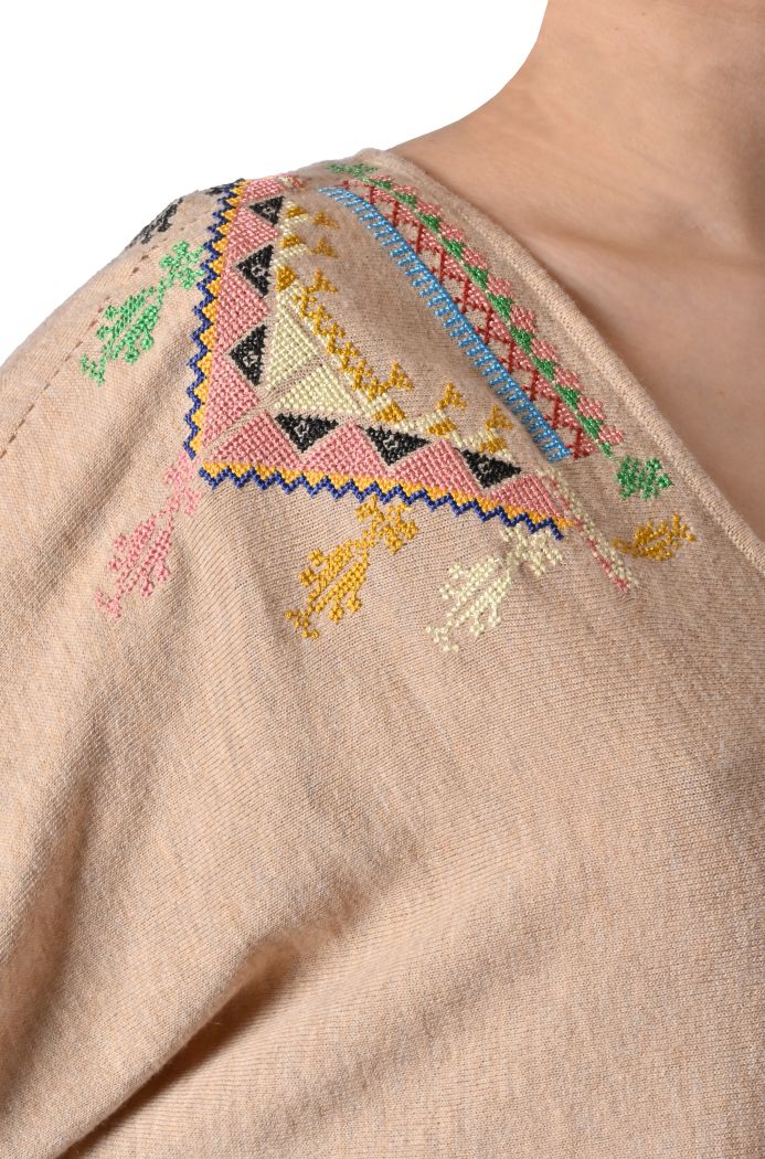 Maglia Sierra con ricamo di Rue Mazarine