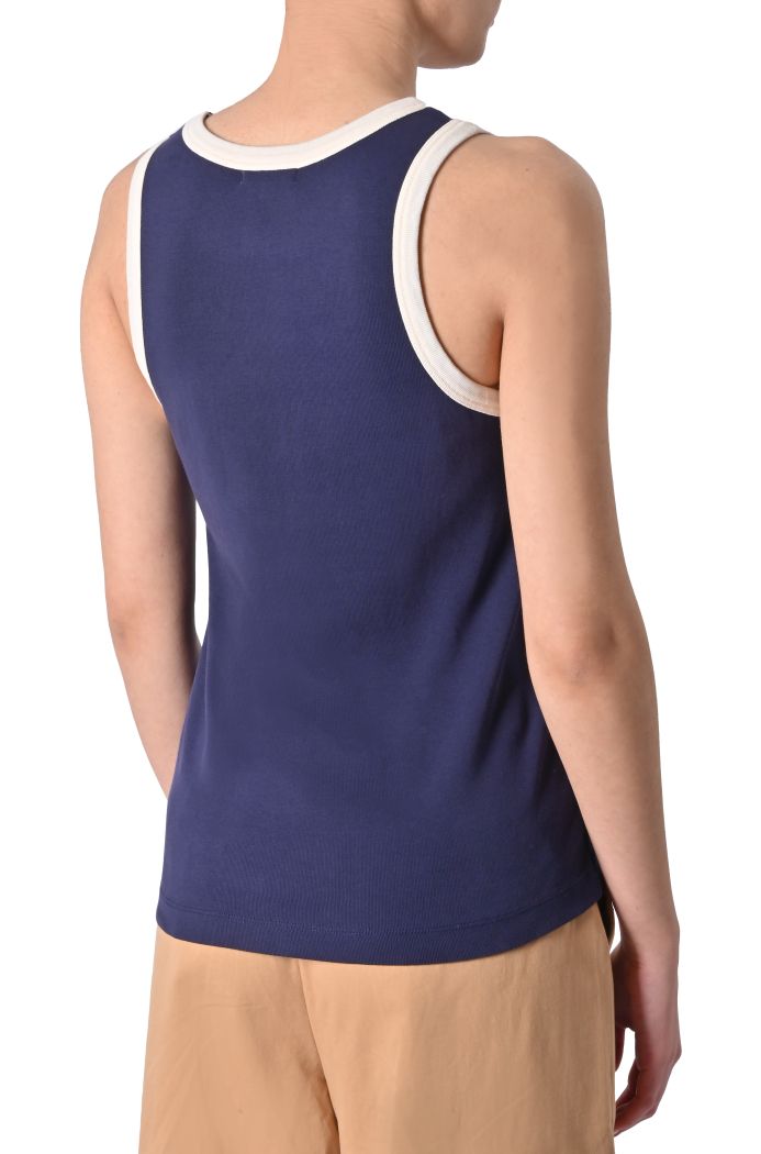 Top Corina basic di Yerse