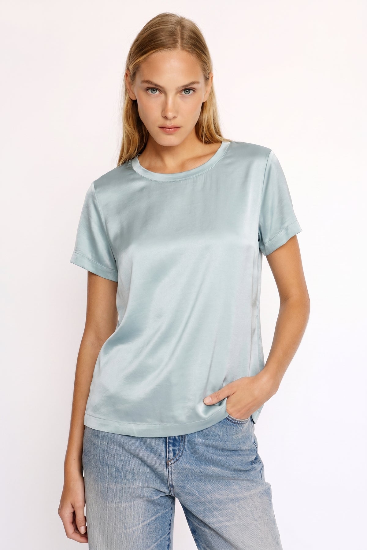 Sheare – Blusa Thea