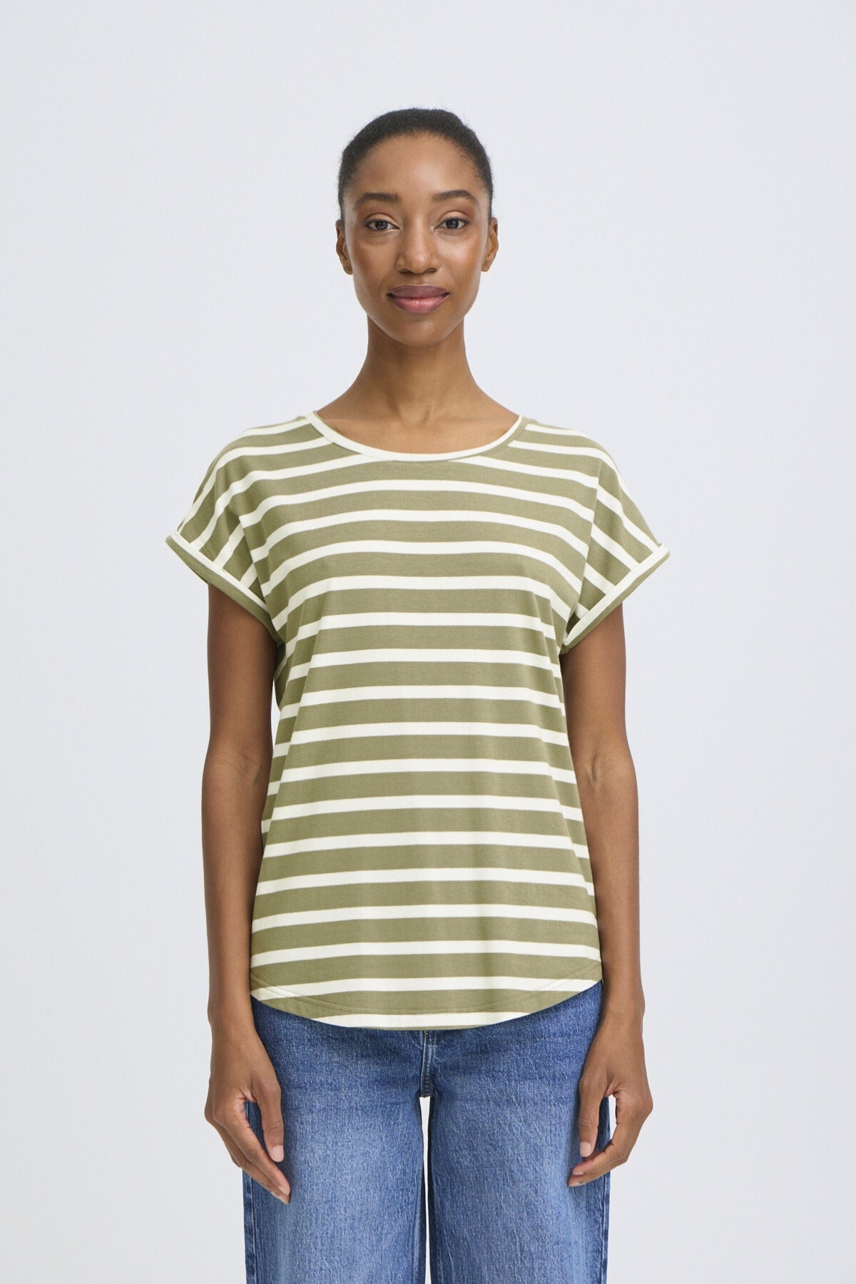 B.Young – T-shirt Pamila