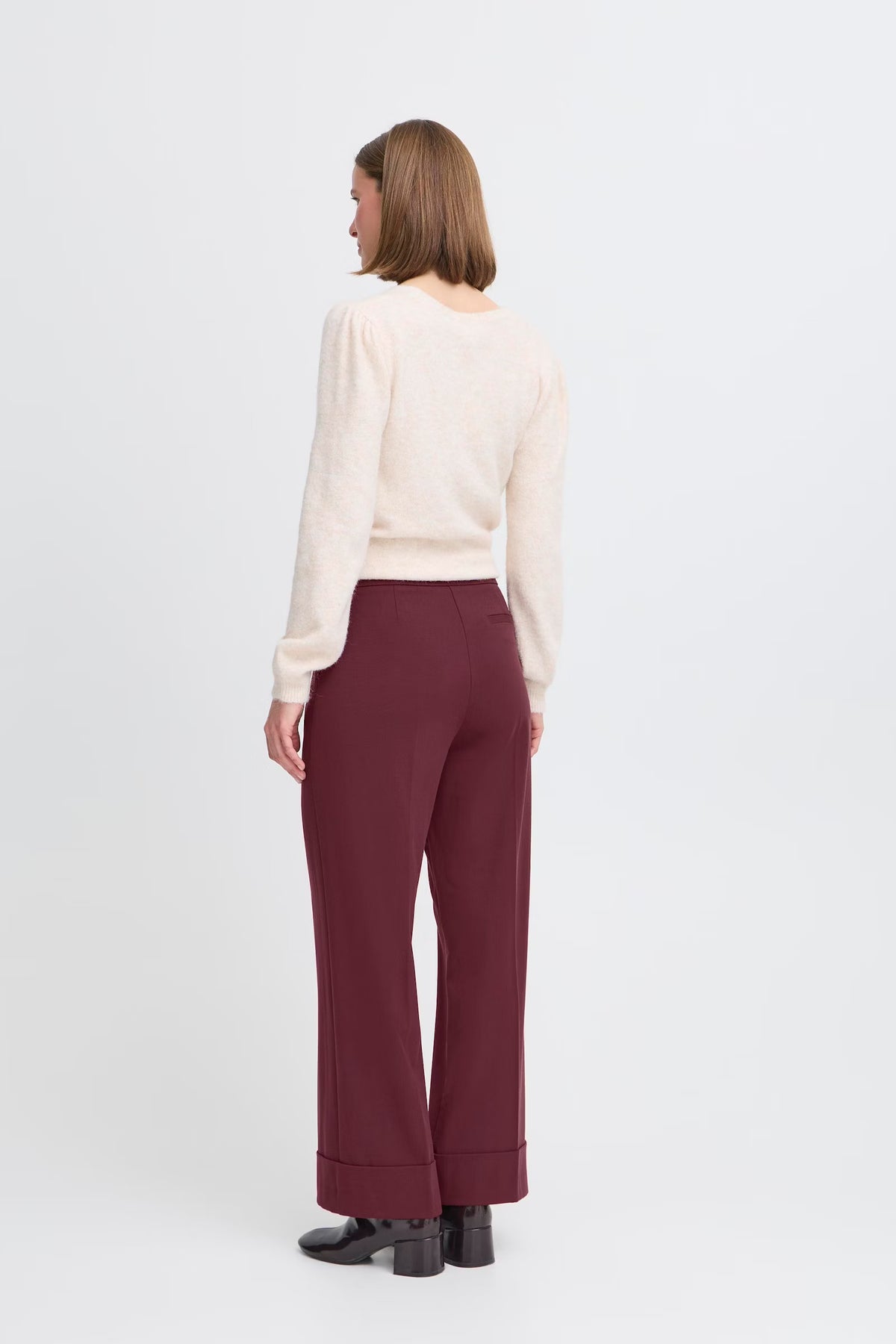 B.Young – Pantalone Ellan