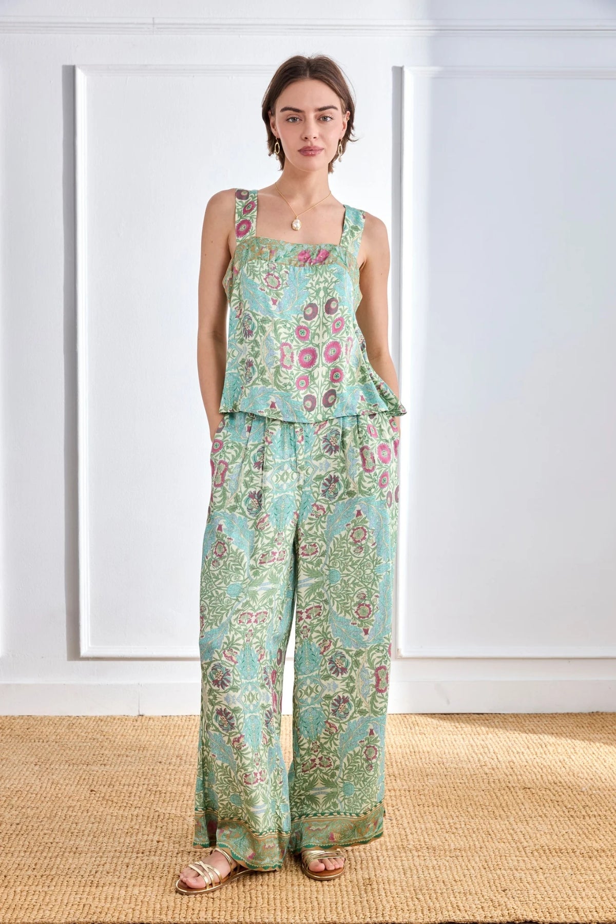 Nekane – Top Crini