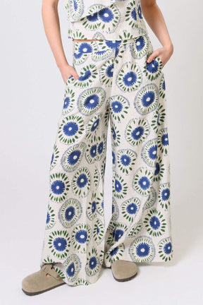 Traffic People – Pantalone Adriene