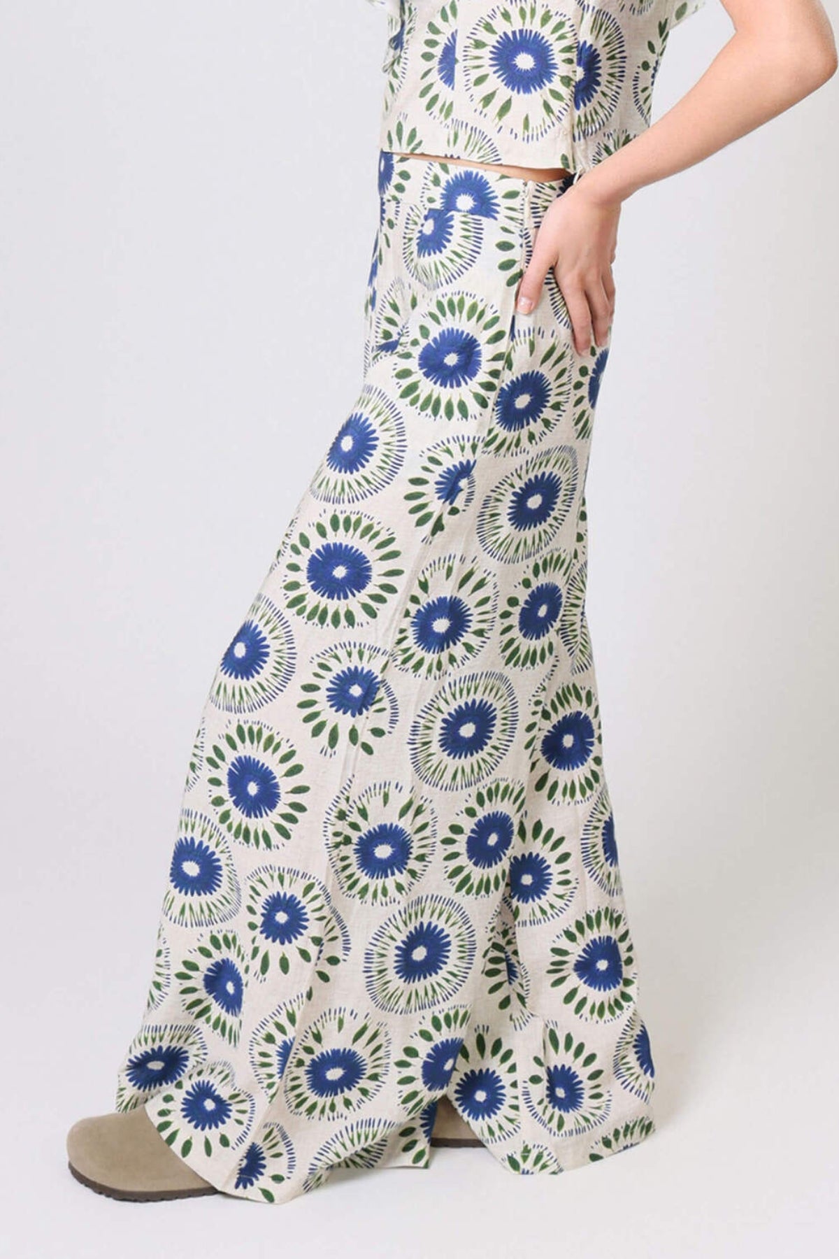 Traffic People – Pantalone Adriene