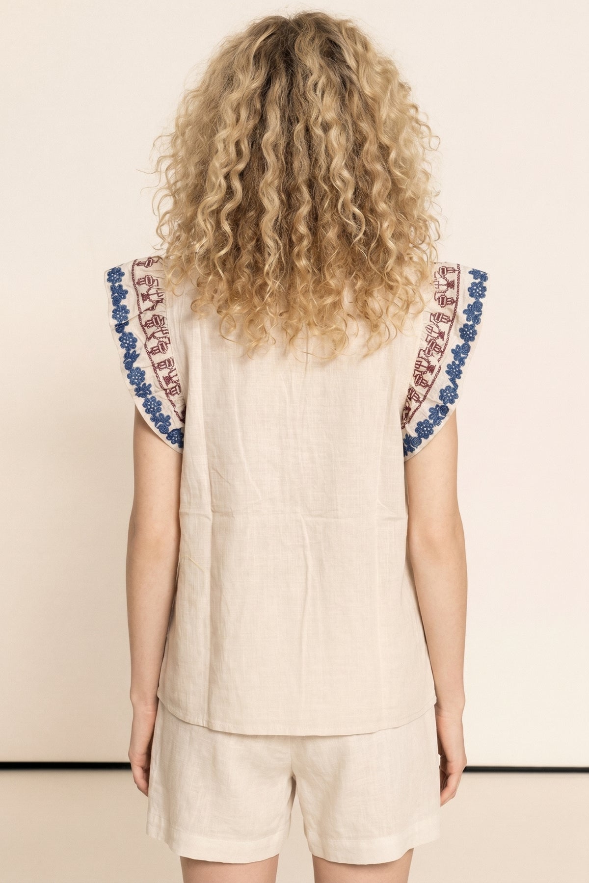 April 1986 Paris – Blusa Aurore
