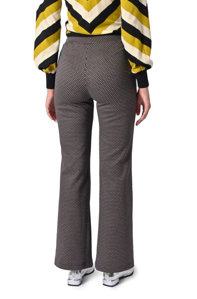 Pantaloni in tessuto maglia di Yerse disegno geometrico